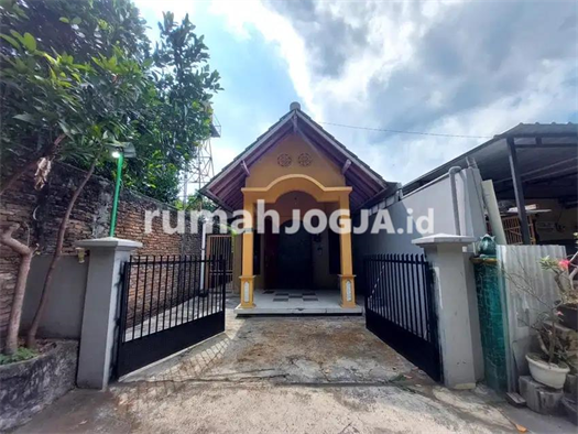 Image Property NO PERANTARA Disewakan rumah teduh dan nyaman di kota Jogjakarta