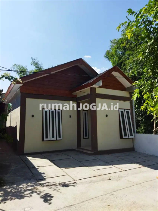 Image Property DIJUAL MURAH RUMAH BARU TIMUR LAMPU MERAH MANDING JL PARIS.JK12489