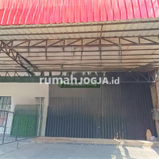 Image Property Disewakan Ruko 2lt mangku jalan utama di Mlati dekat UGM, UNY. Zhr