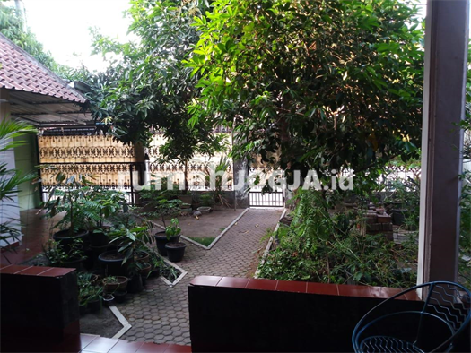 Image Property JUAL RUMAH UNTUK USAHA TANPA PERANTARA