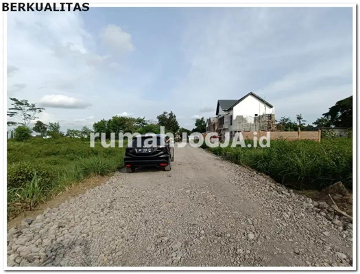 Image Property Dijual Tanah Godean Sleman; Di Sidoagung dan View Sawah