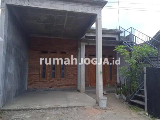Image Property Dikontrakkan Rumah di Barat Terminal Jombor 