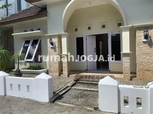 Image Property Di sewakan rumah fullfurnish di utara kampus UGM Yogya