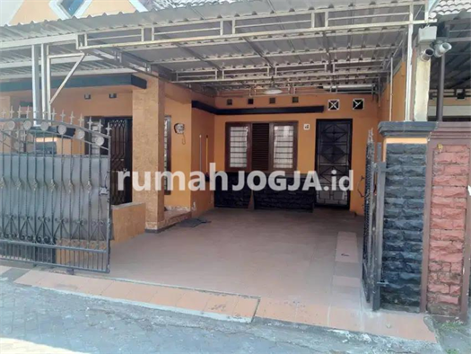 Image Property Di sewakan Rumah di Seturan Uk = 122 m2 untuk keluarga