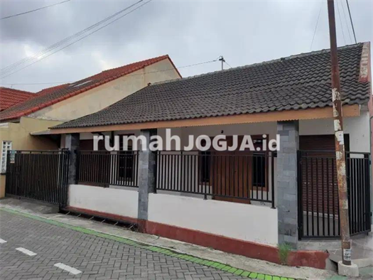 Image Property RUMAH DISEWAKAN JOGJA NOGOTIRTO STRATEGIS