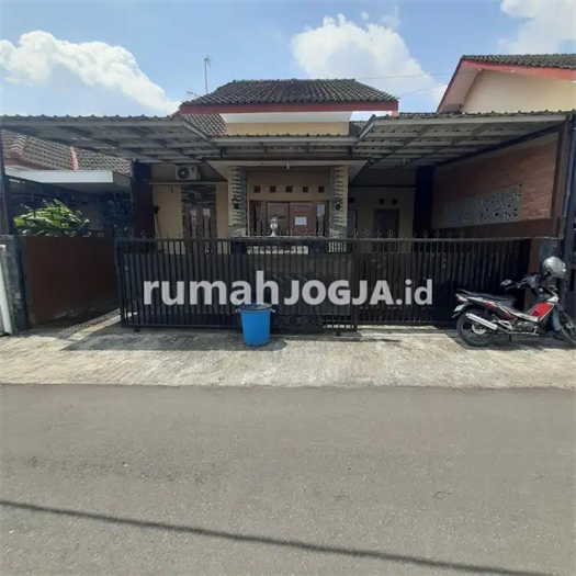 Image Property Disewakan Rumah furnised dekat kmpus UTY
