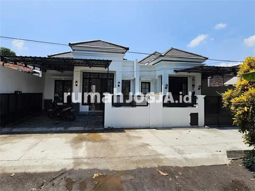 Image Property RUMAH BARU MINIMALIS SIAP HUNI DEKAT PASAR GENTAN