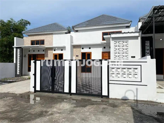 Image Property Rumah Dalam Perum Dekat Kampus UAD