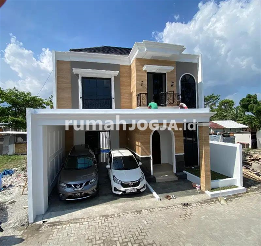 Image Property Dijual Rumah Siap Bangun Bergaya American Clasic Di Maguwoharjo Sleman