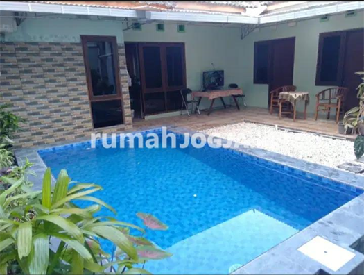 Image Property Private Pool Homestay Utara Pakuwon Mall