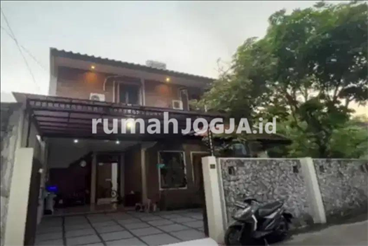 Image Property Rumah 5 KT Luas 300 Bata Ekspose Nyaman Teduh Jl. Kaliurang km 7 Kayen