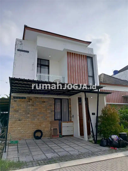 Image Property Rumah 2 Lantai Luas Semi Furnished