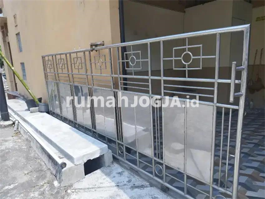 Image Property Dikontrakkan rumah 2 lantai