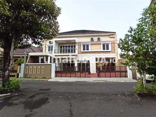 Image Property Disewakan rumah mewah besar istimewa di Jogja Kota
