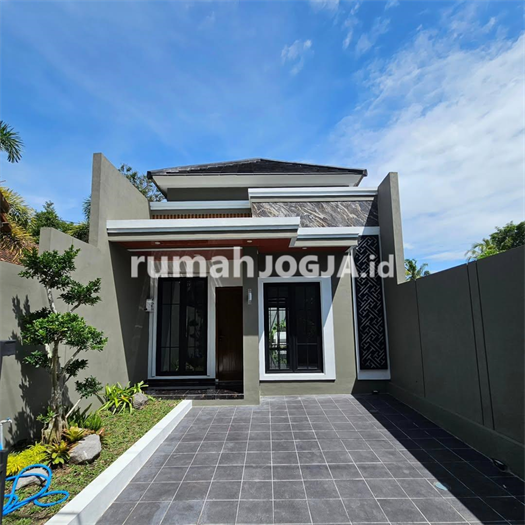 Image Property cantik modern dapur lapang halaman belakang luas