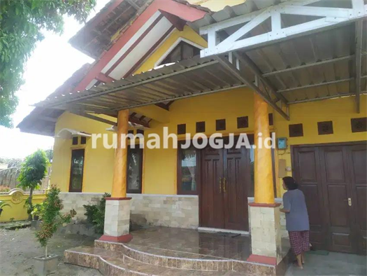 Image Property Disewakan rumah bagus dan luas diseputaran manna kampus godean