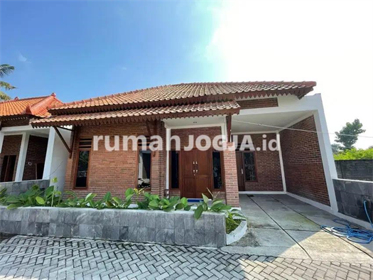 Image Property RUMAH CANTIK SIPA HUNI FREE BIAYA BALIK NAMA GODEAN