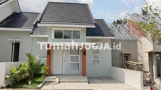 Image Property 5 Menit dari UMY Rumah Cantik Full Akses CCTV Ready SHM