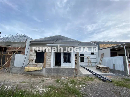 Image Property Jual Rumah Proses Bangun Di Sidoarum Godean