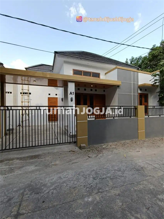 Image Property Rumah Siap Huni dekat Kampus UAD di Jl Imogiri Barat KM 11 Jetis  Loka